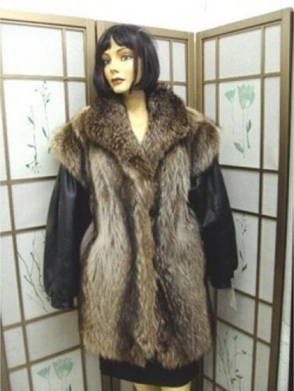 MINT  RACCOON FUR JACKET W/ BLACK LEATHER SZ 8